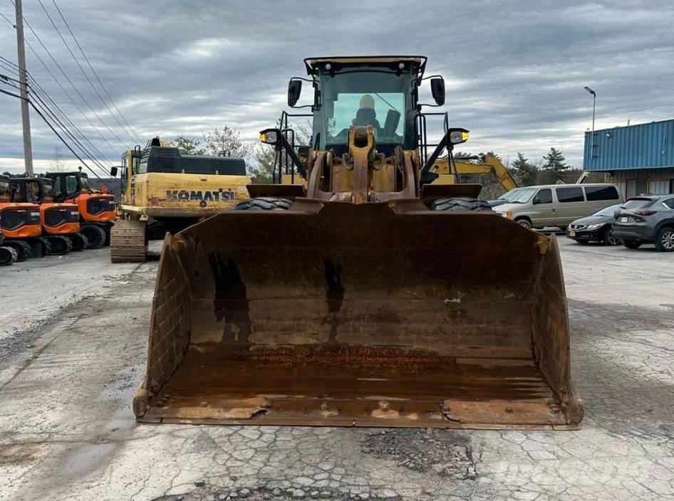 CAT 966 M Hjullastere