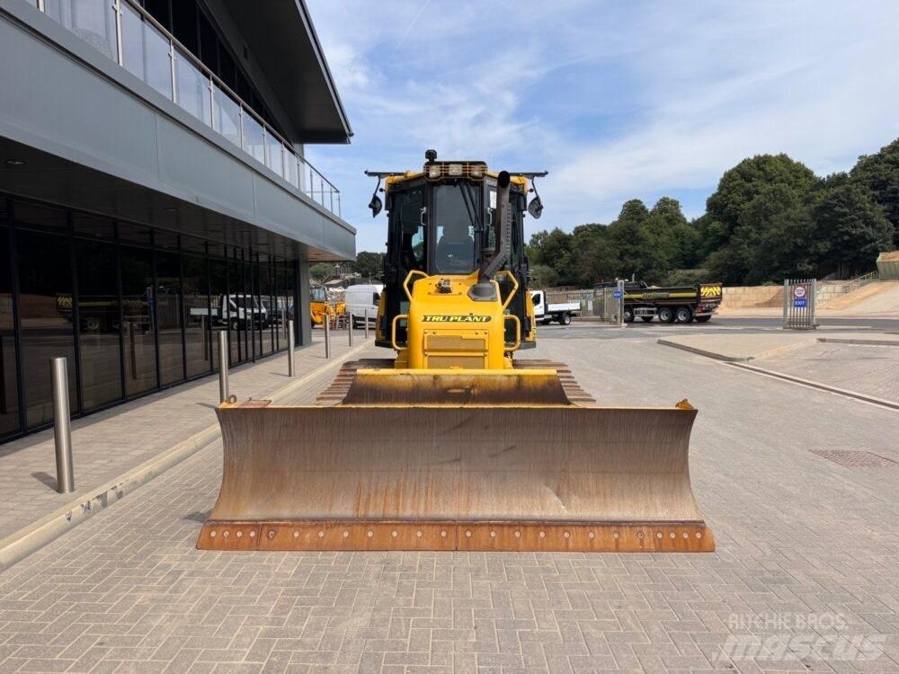 Komatsu D37PXi-24 Dozere Beltegående