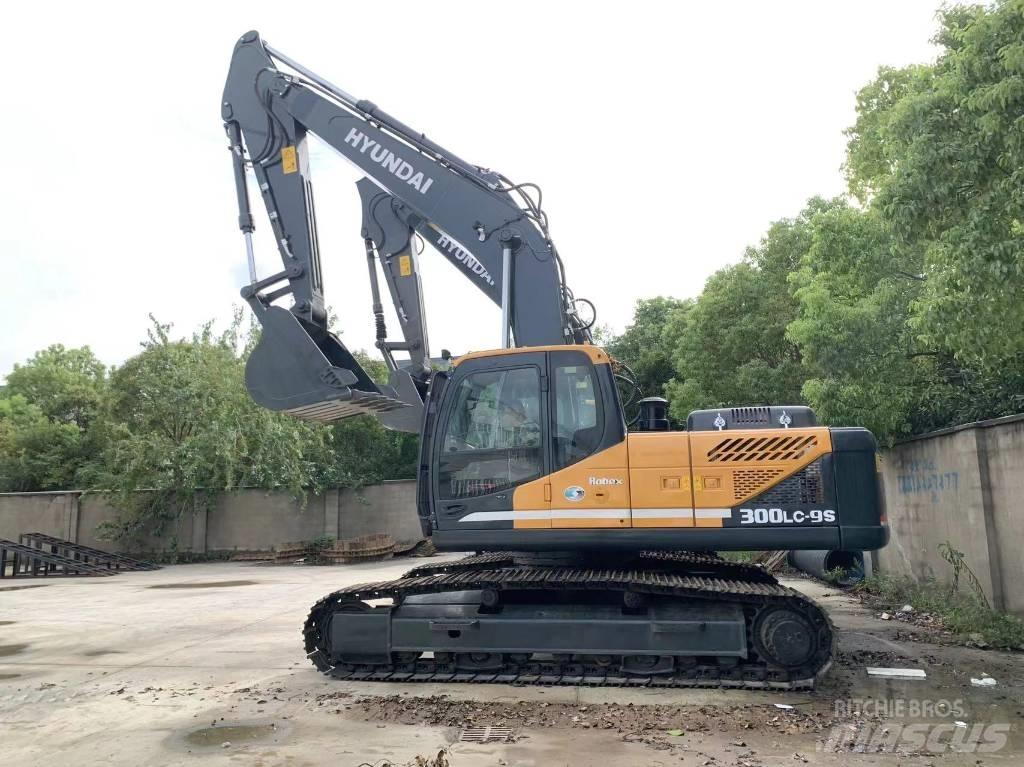 Hyundai R300LC-9S Midigravere 7 - 12t