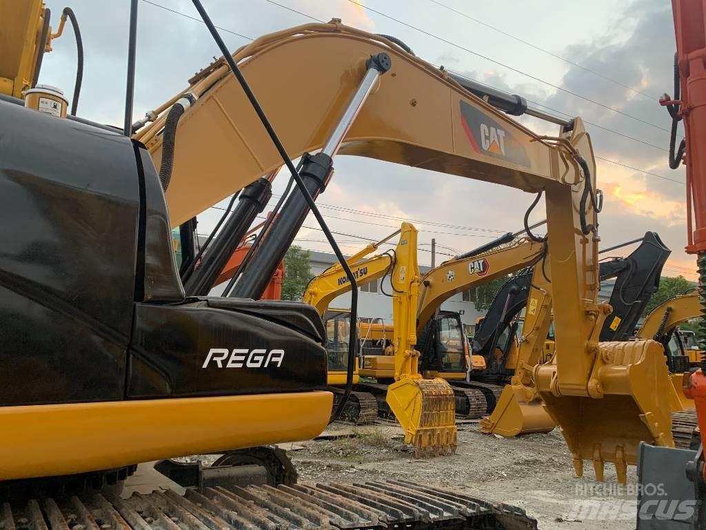 CAT 325 D Beltegraver