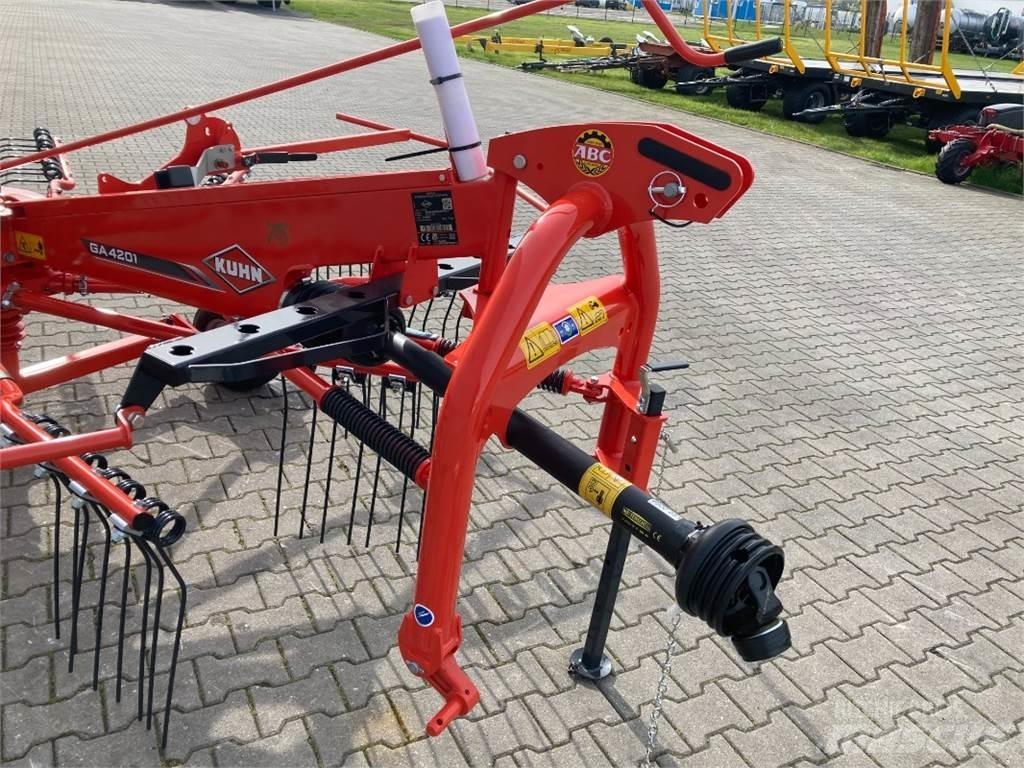 Kuhn GA 4201 Svanser
