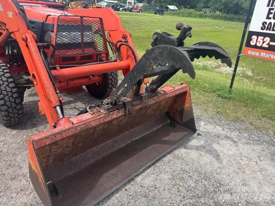 Kubota 3710 Traktorer