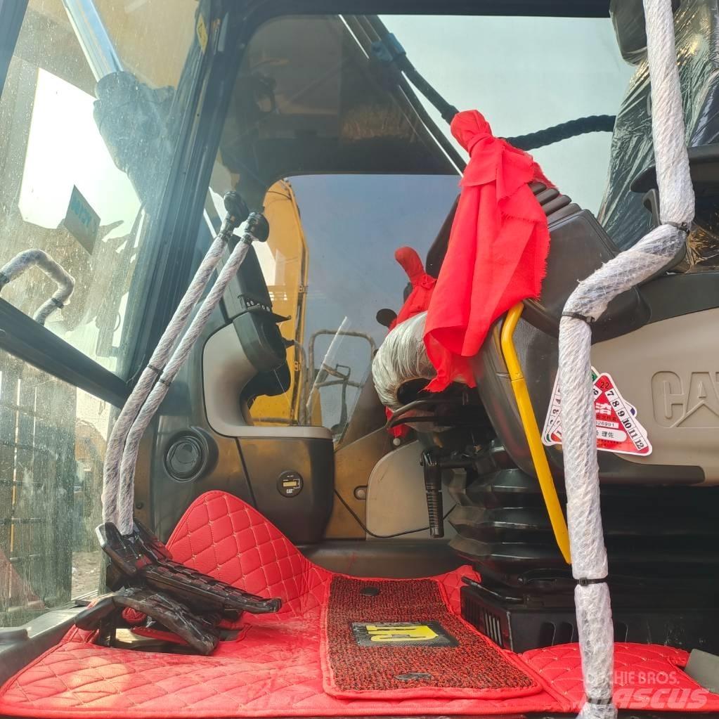 CAT 320D Beltegraver