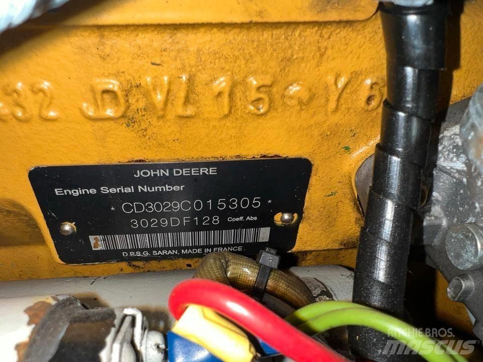  2x John Deere 25 KVA Diesel Generatorer