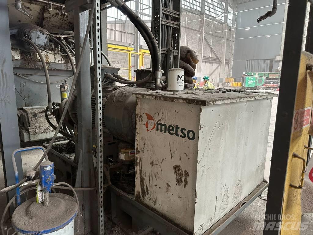 Metso 4000 S Avfallsknusere