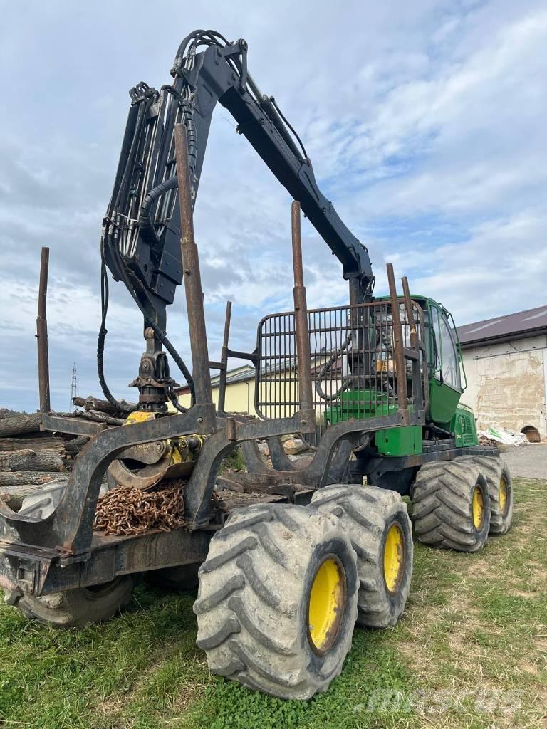 John Deere 810 E Lassbærere