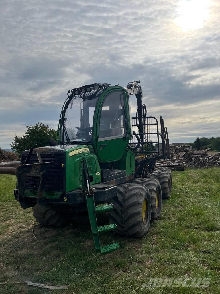 John Deere 810 E Lassbærere