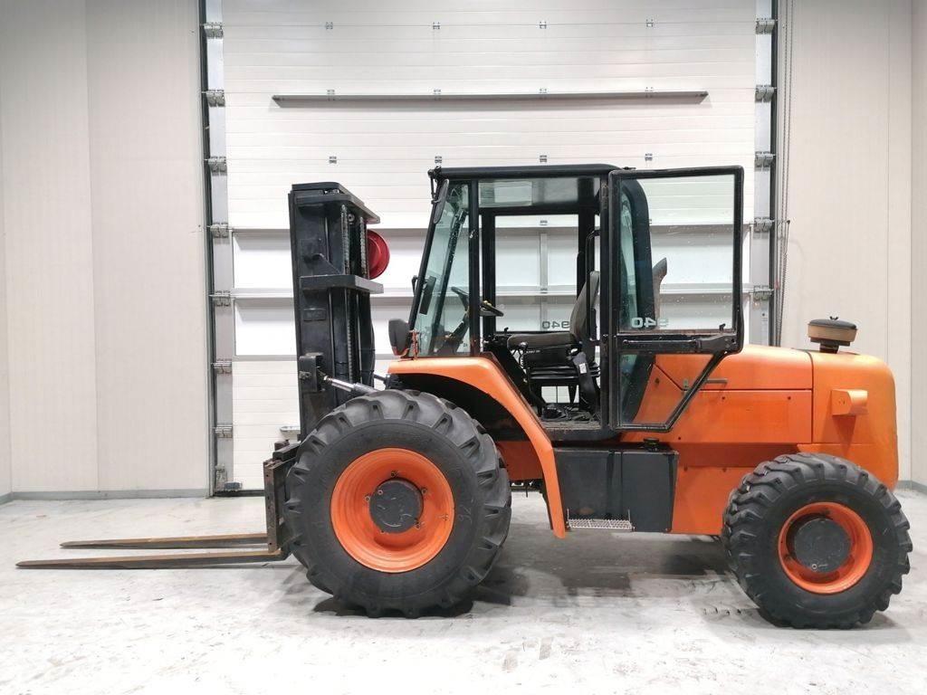 JCB 940 Terrenggående gaffeltruck