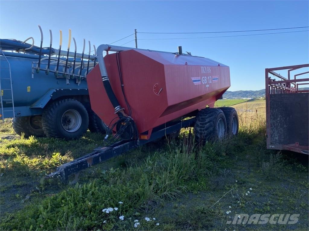 Moi GB 12 tankvogn Gjødselspreder