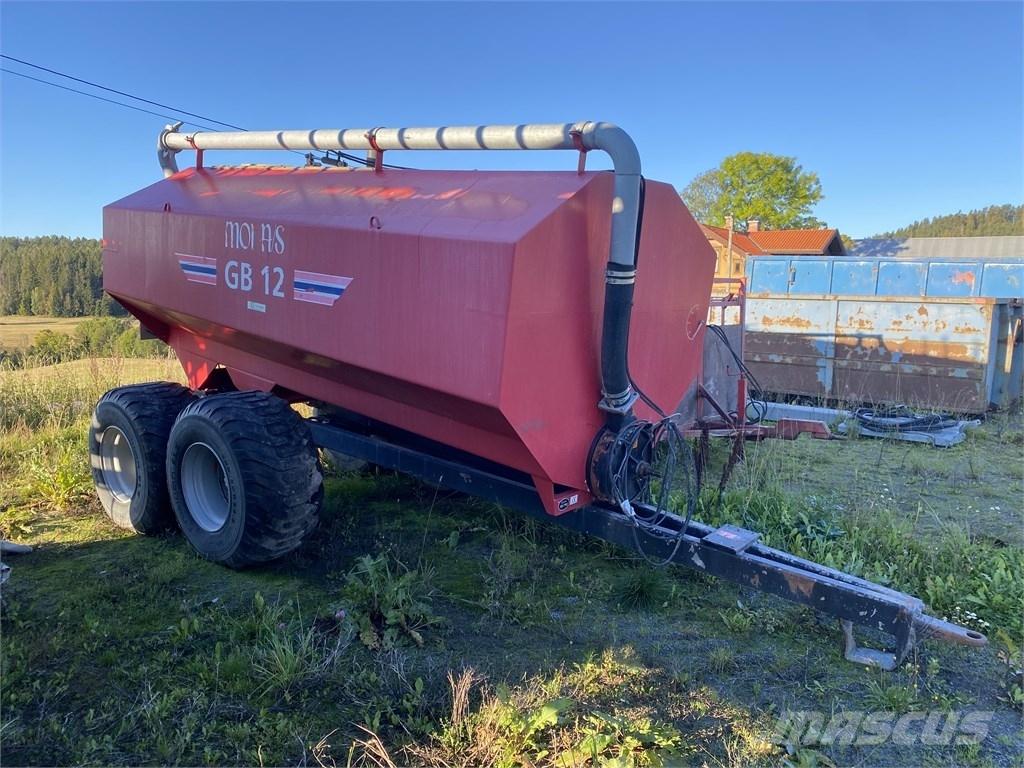 Moi GB 12 tankvogn Gjødselspreder