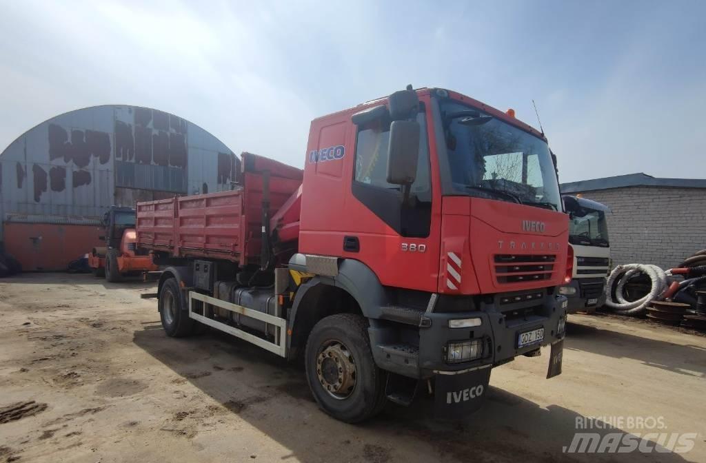 Iveco Trakker 380 Tippbil