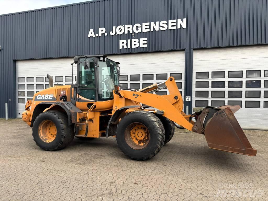 CASE 721 E Kompaktlaster