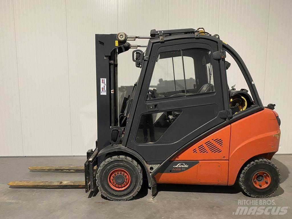 Linde H25T-393 Propan trucker