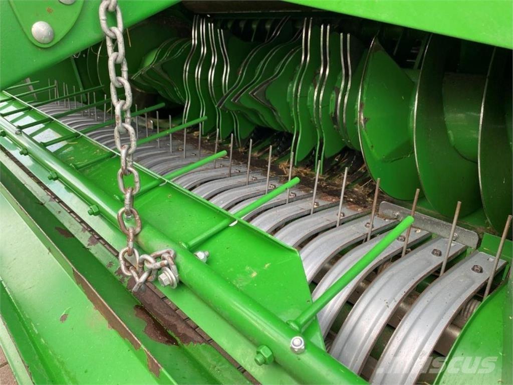 John Deere V 451 M Rundballepresser
