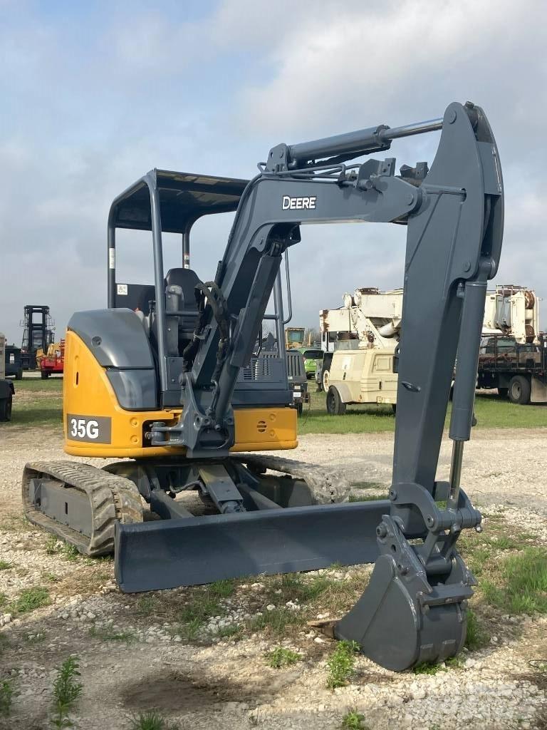 John Deere 35 G Beltegraver