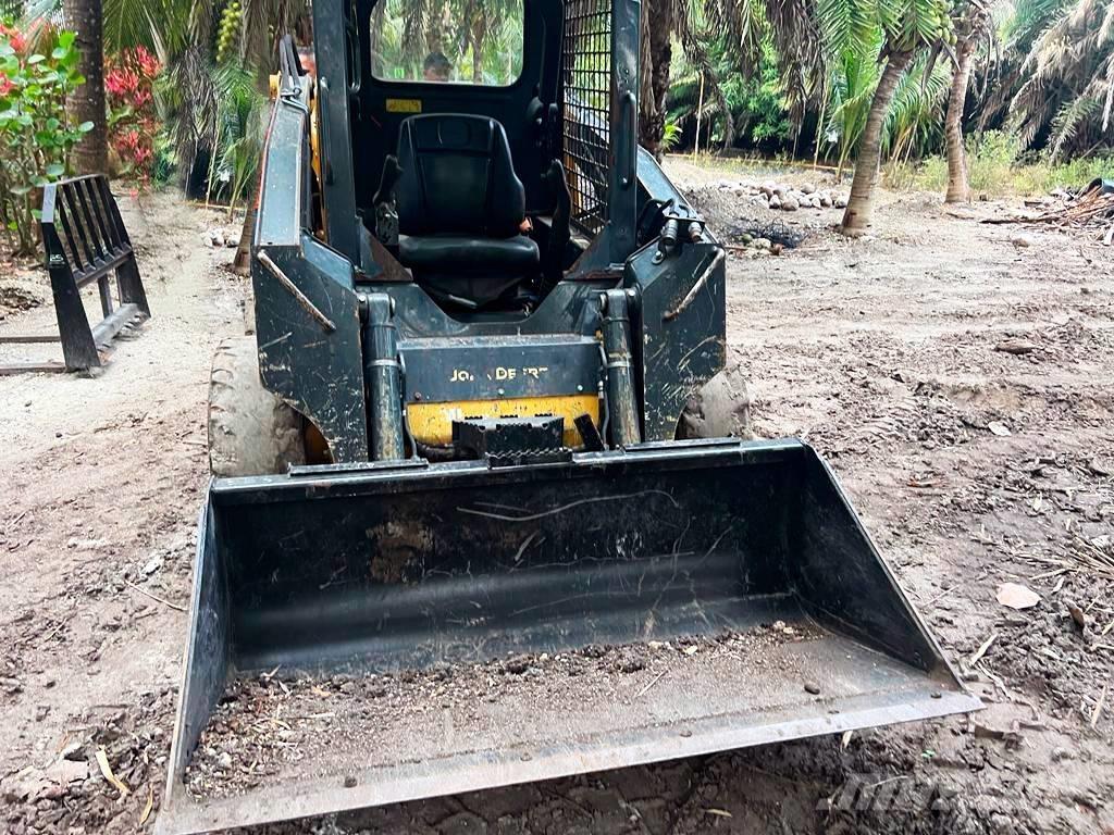 John Deere 312 Kompaktlastere