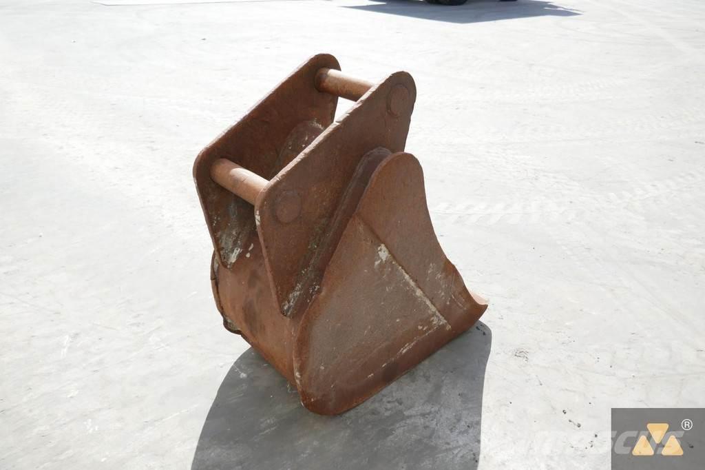 CAT 320 Bucket Skuffer