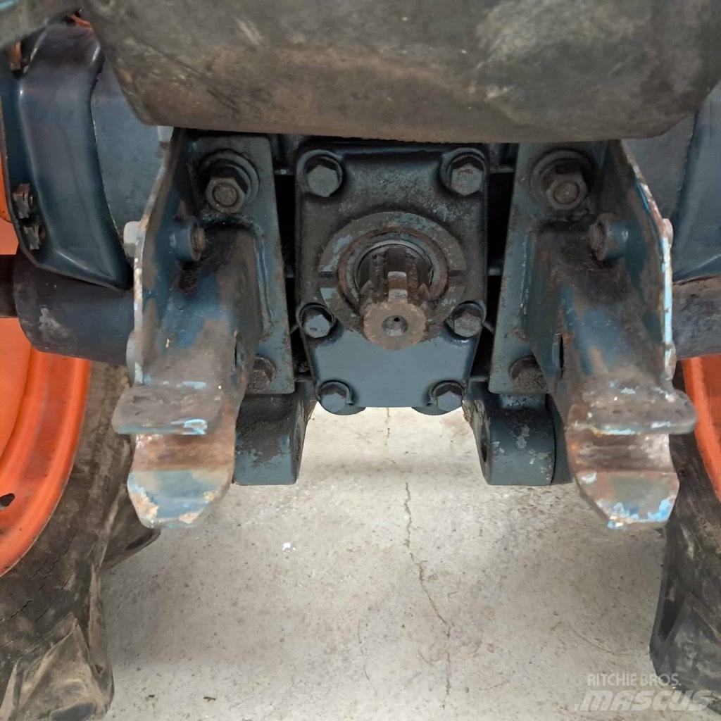 Kubota B 7000 Traktorer