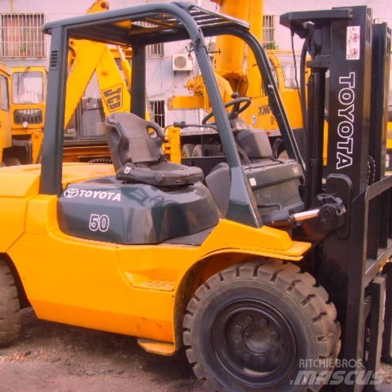 Toyota FD 50 Diesel Trucker