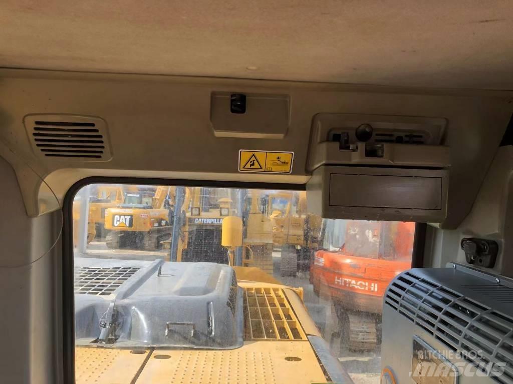 CAT 320 D Beltegraver