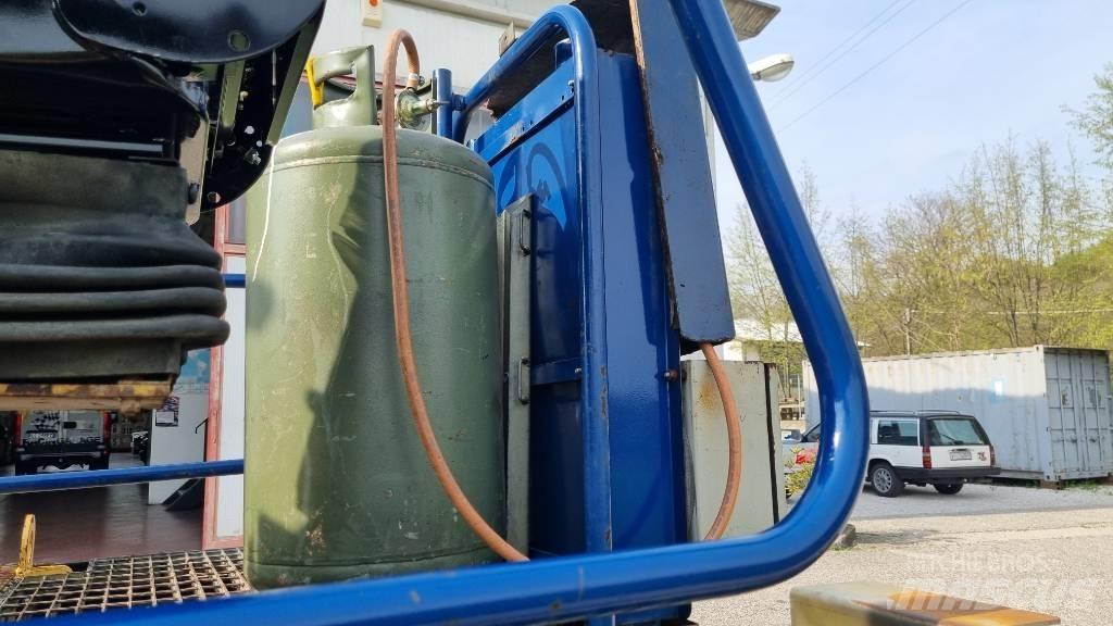 Marini MF 322 Asfaltutleggere