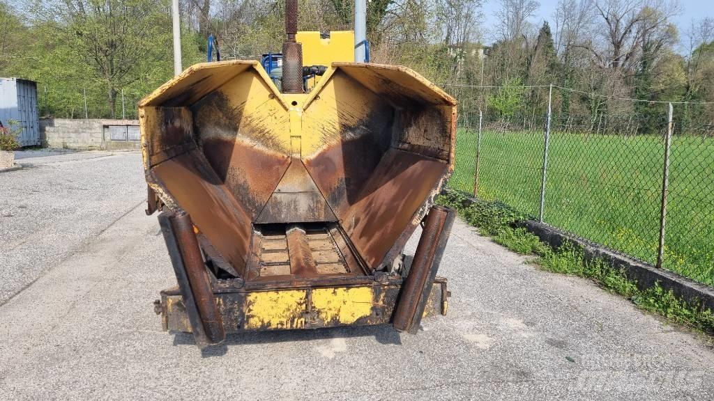 Marini MF 322 Asfaltutleggere