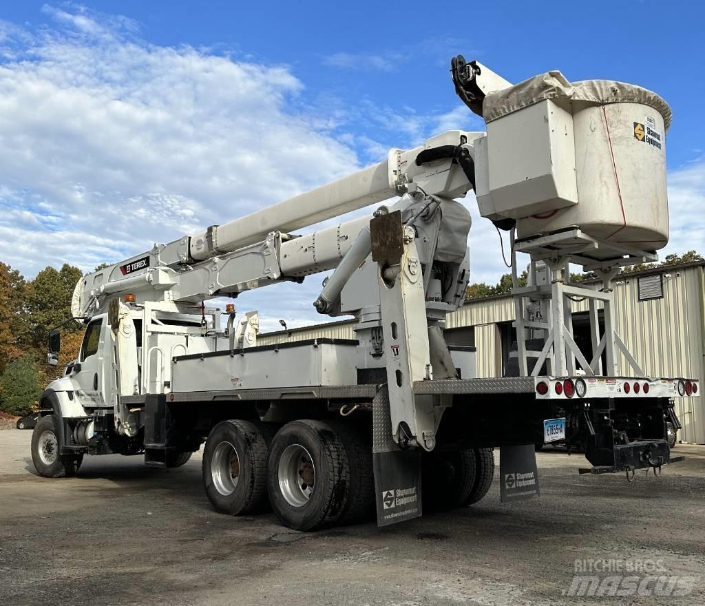 Terex TM 100 Bilmontert lift