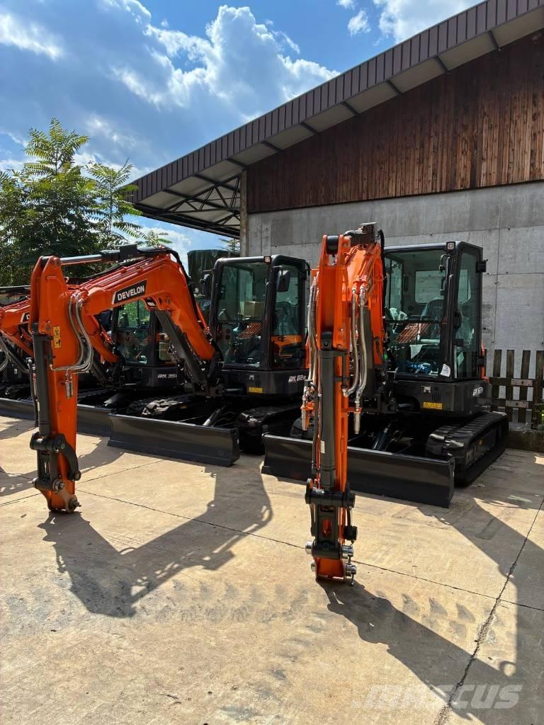 Develon DX 27 Z-7 Minigravere <7t