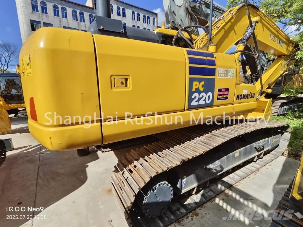 Komatsu 220-7 Beltegraver