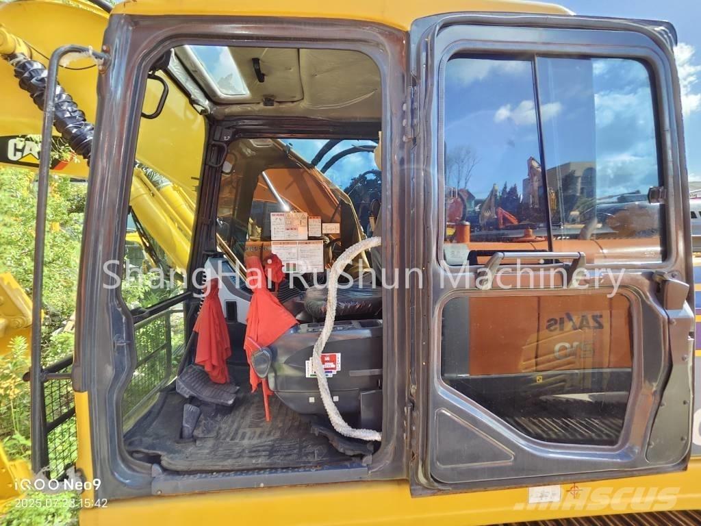 Komatsu 220-7 Beltegraver