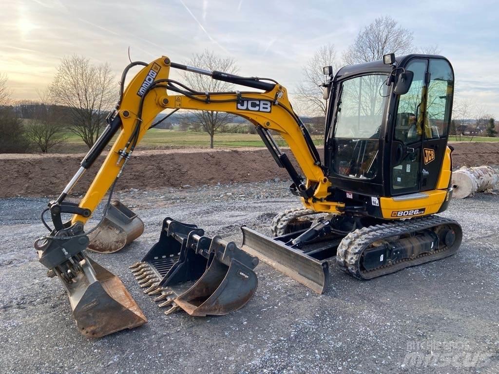 JCB 8026CTS Beltegraver