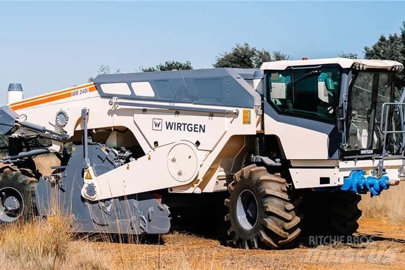 Wirtgen WR240 Andre lastebiler