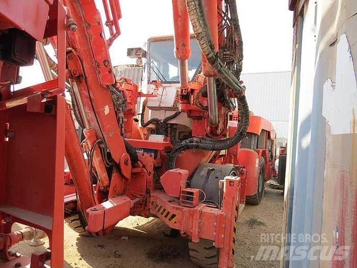 Sandvik DT 821 SC Borerigger