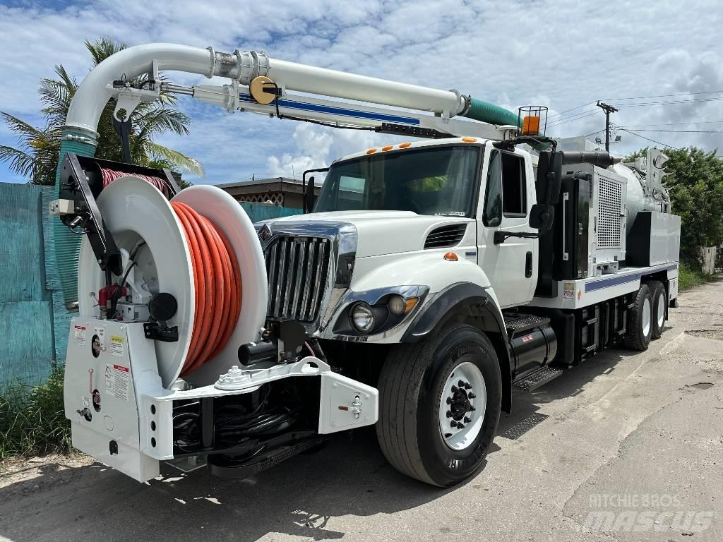 International 7400 Slamsugere