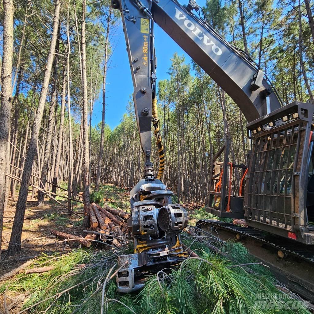 Volvo EC 200 E Gravemaskiner