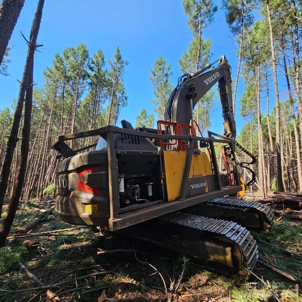 Volvo EC 200 E Gravemaskiner