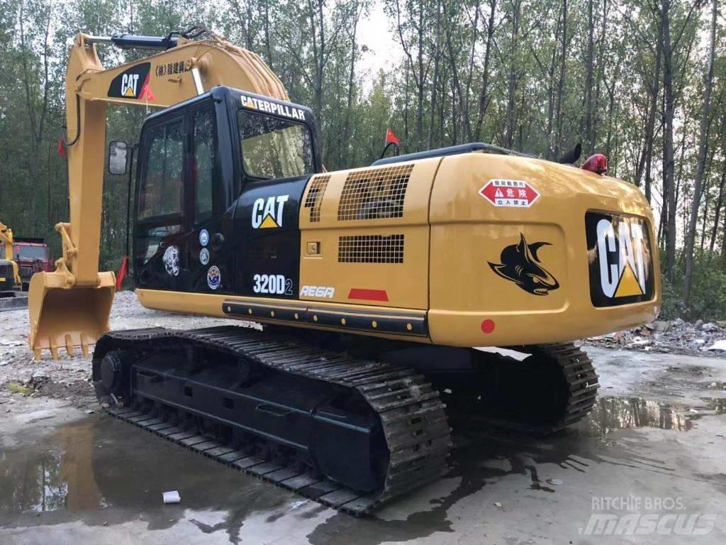CAT 320D2 Beltegraver