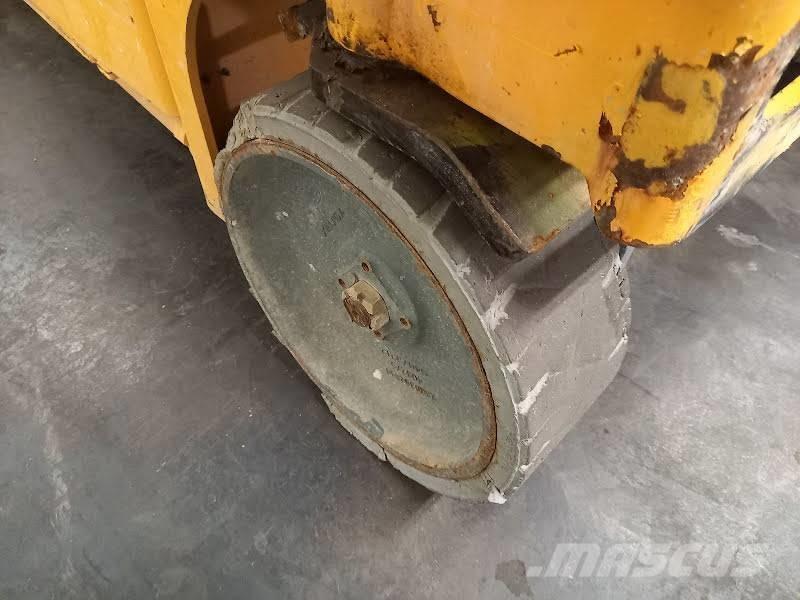 Haulotte Compact 12 Sakselifter