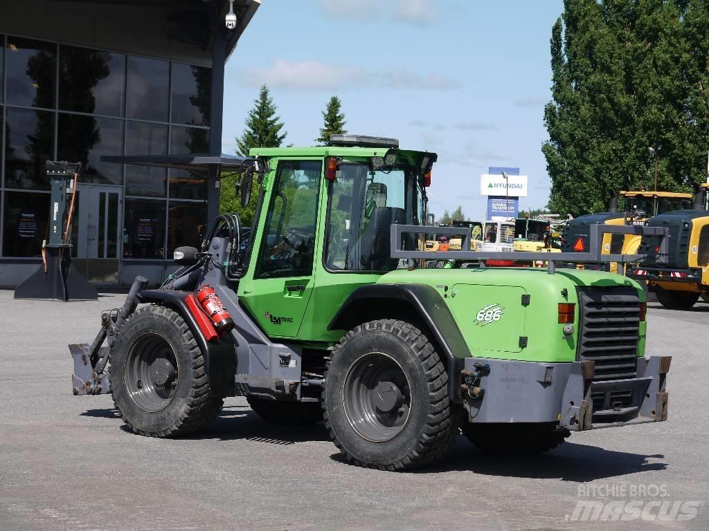 LM Trac 686 Hjullastere