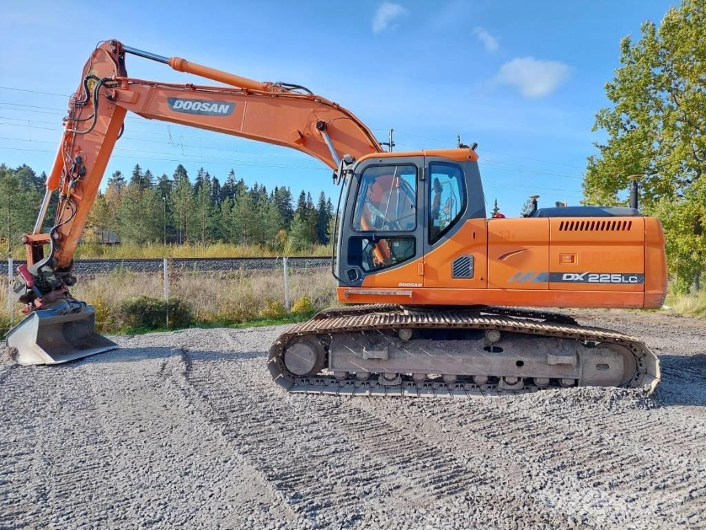 Doosan DX 225 LC Beltegraver