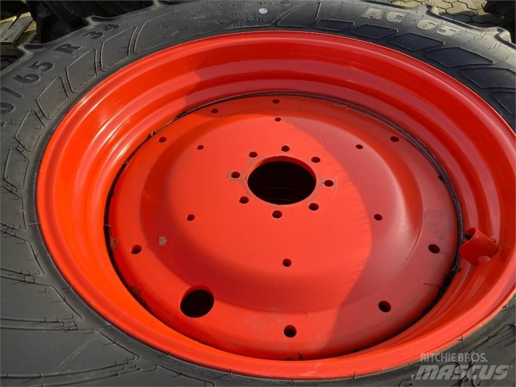 Mitas 540/65 R34 Dekk, hjul og felger