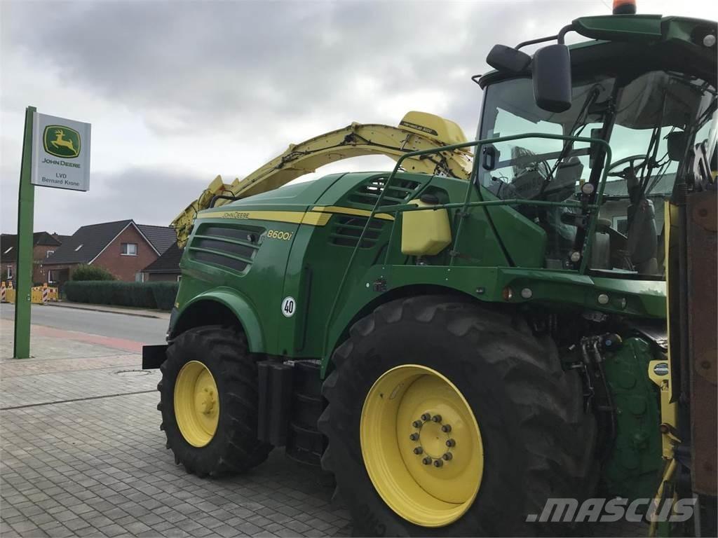 John Deere 8600 Selvdrevne fôrhøstere