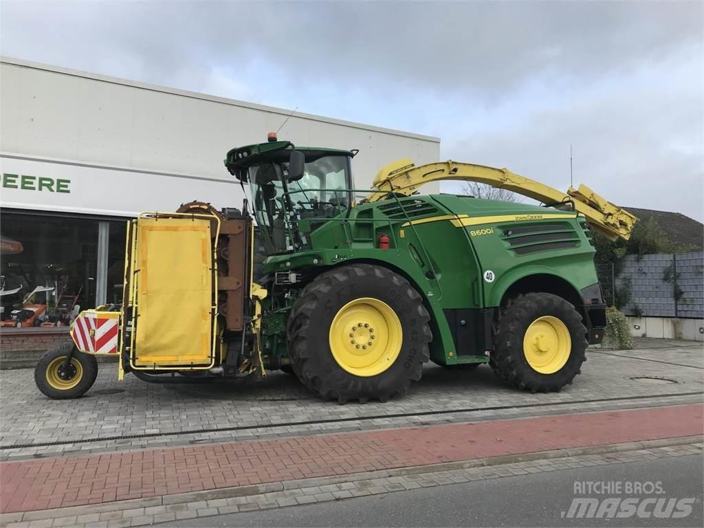 John Deere 8600 Selvdrevne fôrhøstere