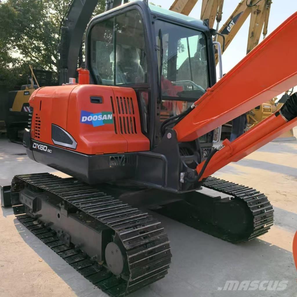 Doosan DX 60-9 C Beltegraver