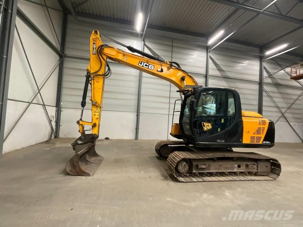 JCB JS 130 LC 4F Beltegraver