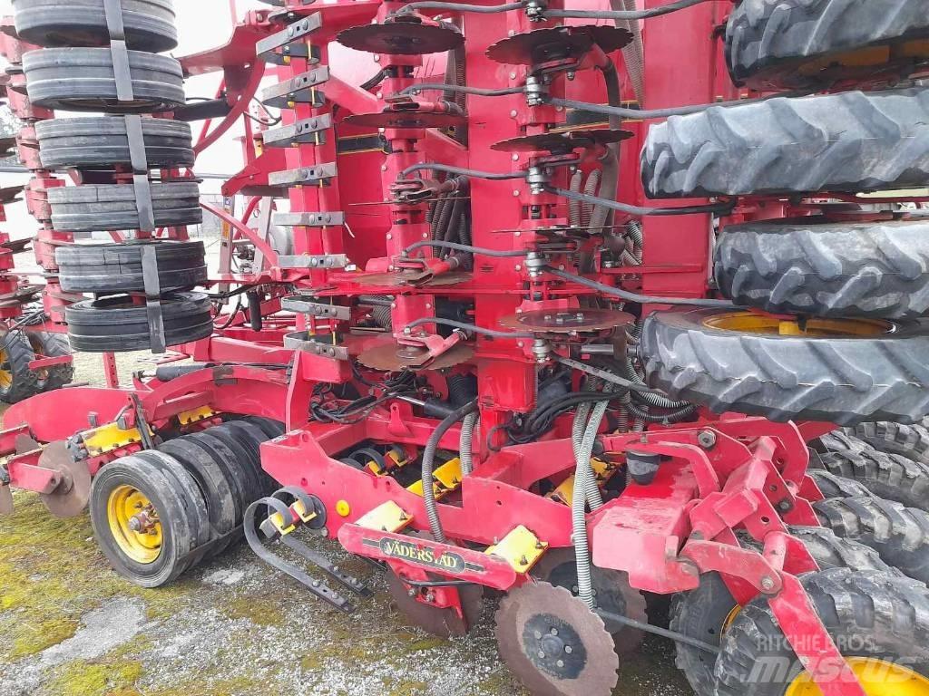 Väderstad RapidA600S Såmaskiner