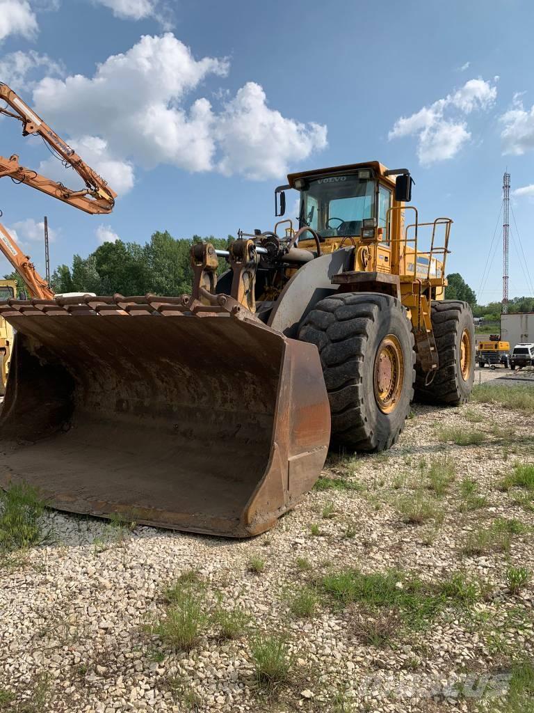 Volvo L330C Hjullastere