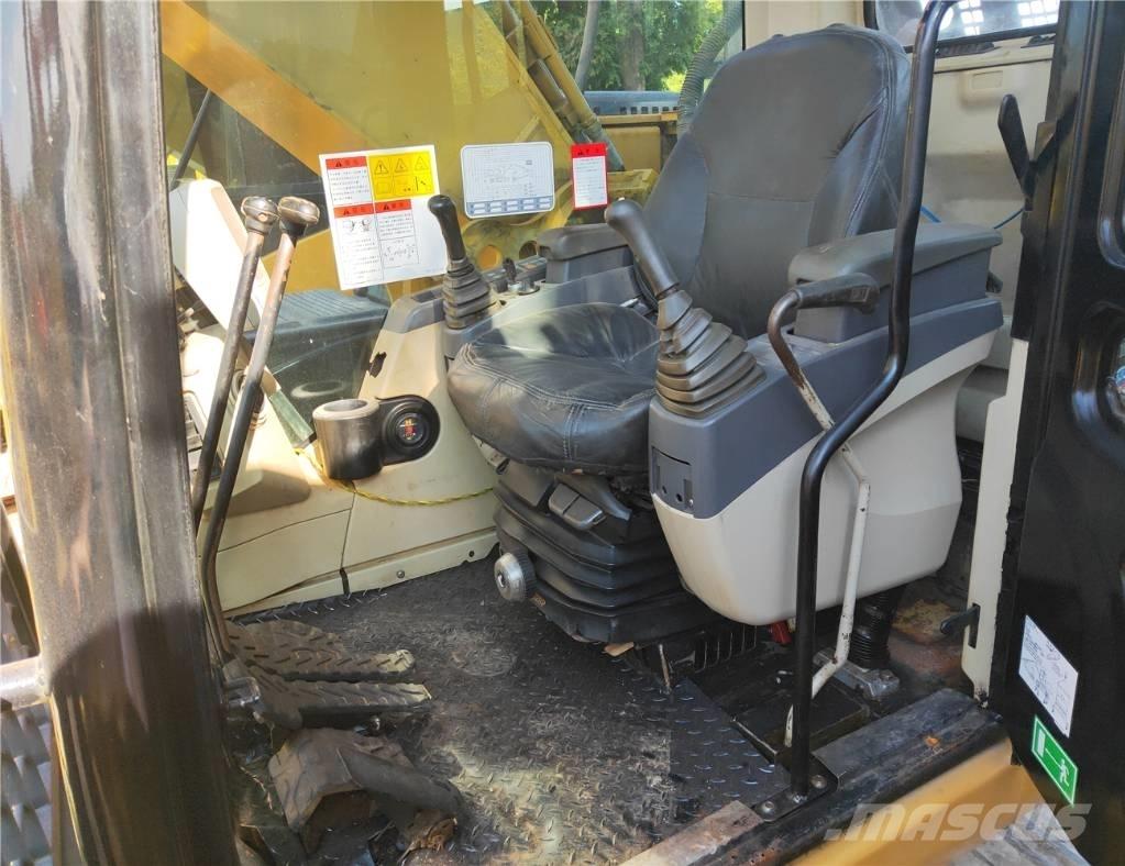 CAT 325C Beltegraver