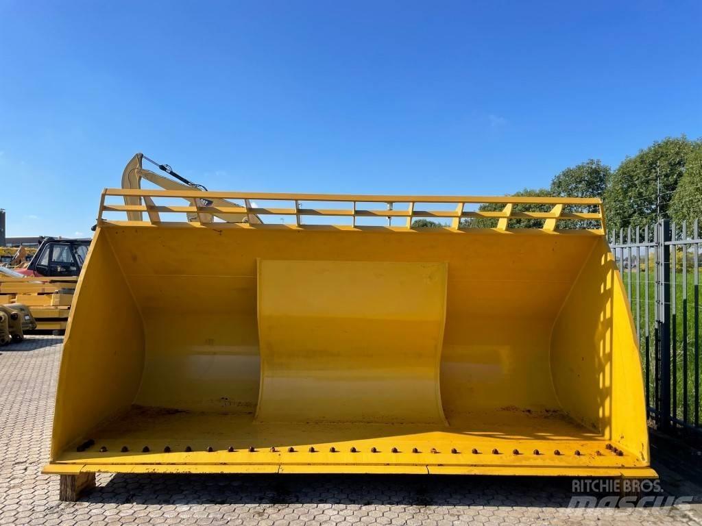 CAT 988 H Bucket Skuffer