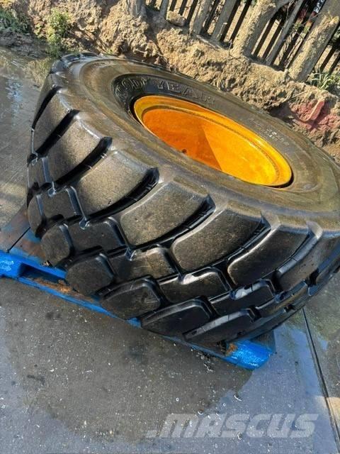Goodyear Industrial Dekk, hjul og felger